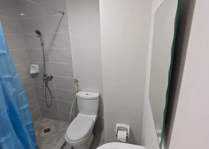 Hostel Near Airport, Affordable Coliving Space For Backpackers With Pool, Gym, And Lapu-Lapu City