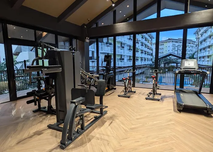 Near Airport, Affordable Coliving Space For Backpackers With Pool, Gym, And Lapu-Lapu City